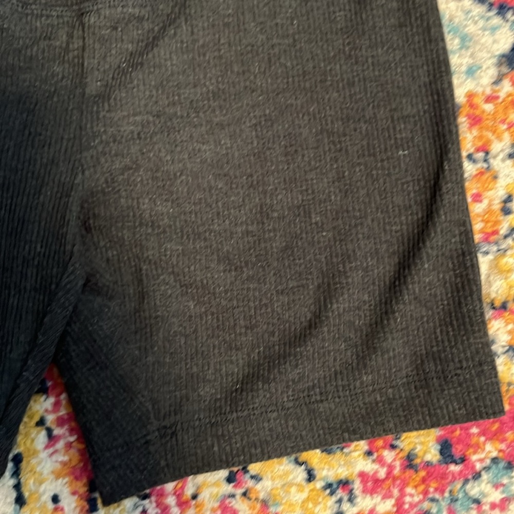 Ribbed Maternity Biker Shorts - Picture 2 of 5